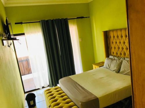Madzindwa Guest House