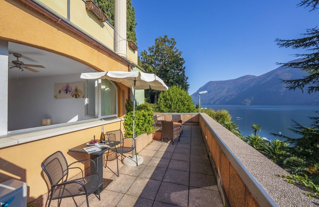 Magnolia Apt. 1 Front Lake, Castagnola (Lugano), Switzerland