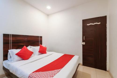 Maharaja hotel and lodging