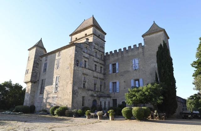 Maison Chaleureuse à Côté de la Rivière. Cadre Paisible au Milieu de la Nature
