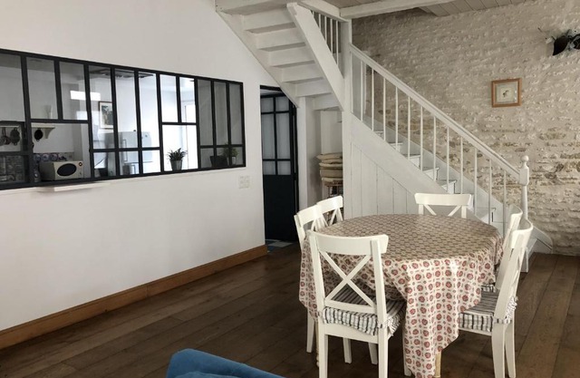 Maison de ville confortable 200m de la mer