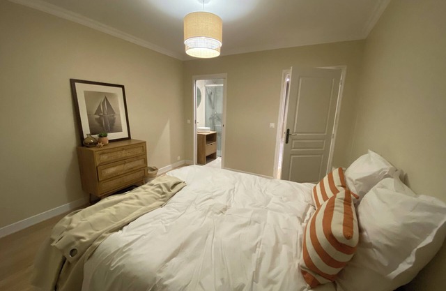 Maison Entièrement Rénovée à 100m des Plages