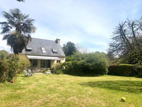 Maison spacieuse à Carnac, 5 pièces, 5000m² jardin, animaux OK, parking, proche plages - FR-1-377-96