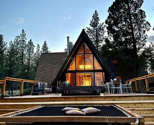 Majestic A-Frame on 5 acres!
