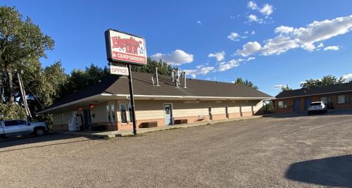Malta Edgewater Inn and RV Park