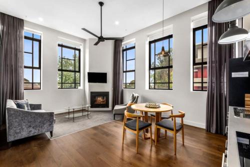 Manhattan on Moorabool - Heritage Listed Geelong CBD