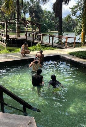 Mansão no Condomínio Lago Azul