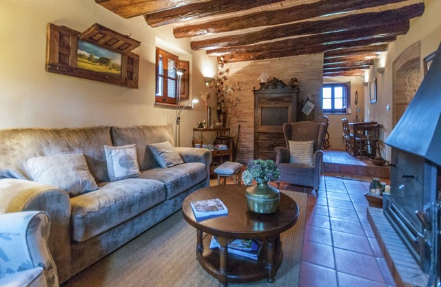 Mansion in Pontós with Private Pool