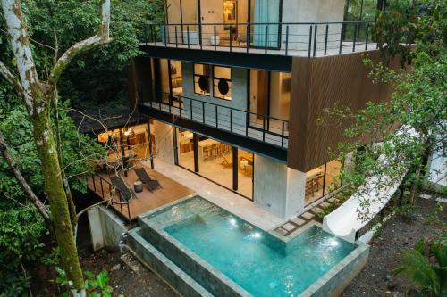 Manuel Antonio Tree House VIllas
