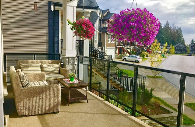 Maple Ridge, BC: Private 2BR New Suite, Netflix, Own Parking