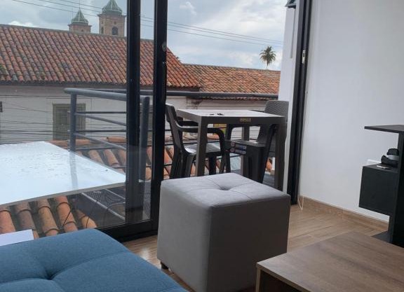 Maravilloso chalet en la zona colonial (303)