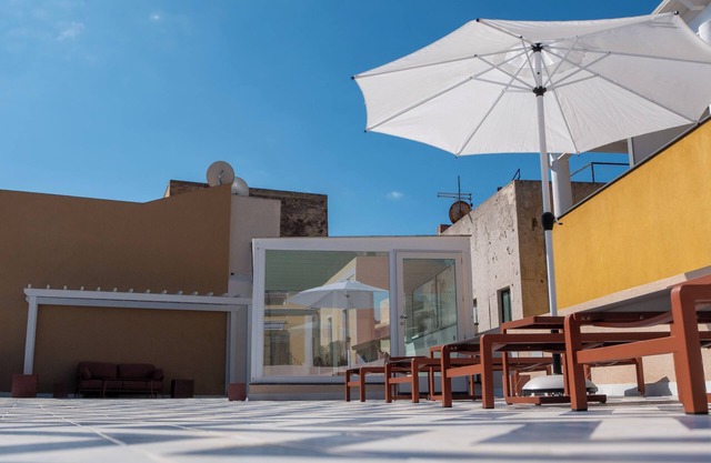 Marina Palace Calipso