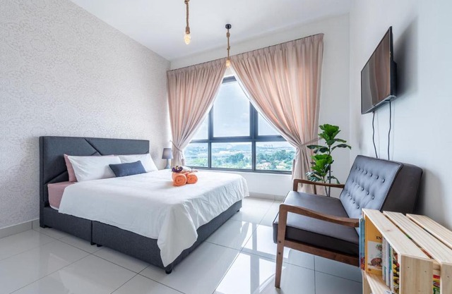 Mario's suite direct MRT link & 50m infinity pool