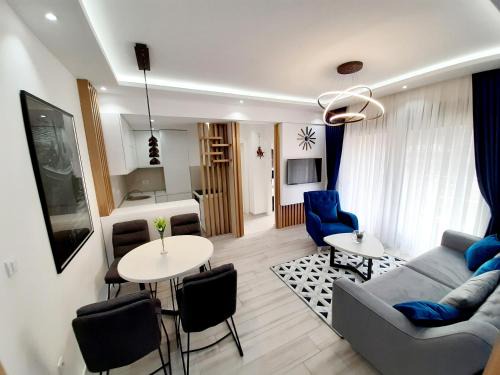 Maritimo di Cattaro*Lux Apartment with Garage