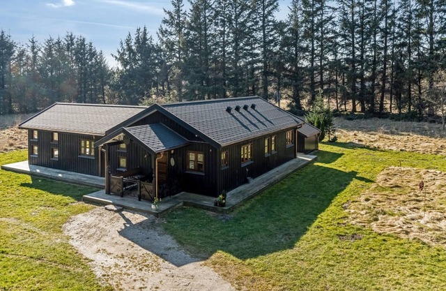 "Marla" - 1.1km from the sea by Interhome