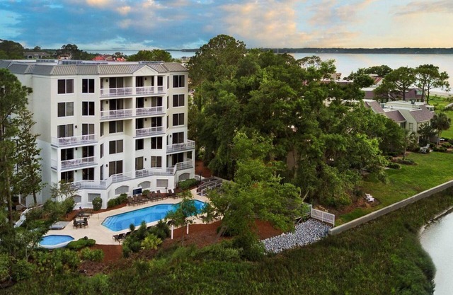 Marriott’s Harbour Club 2-Bedroom Villas – The Perfect Lowcountry Getaway