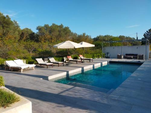 Mas de charme au pied des Alpilles