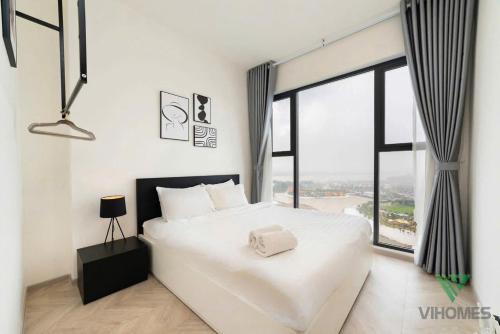 Masteri Center Point- HOMESAY ADORA