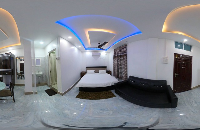 Mayur Residency & Banquet