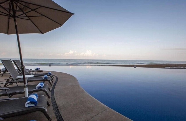 Mazatlan Cozy Junior Suite with Pool & Garden for Family Getaway