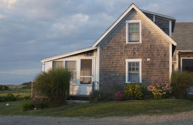 Menemsha Harbor - Davis House