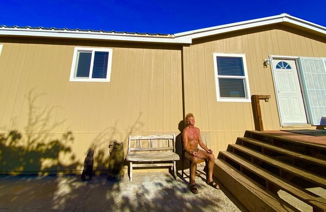 Mercury Mellow Manor... 5 Minutes from I-25. Private/Quiet/Immaculate Comfort