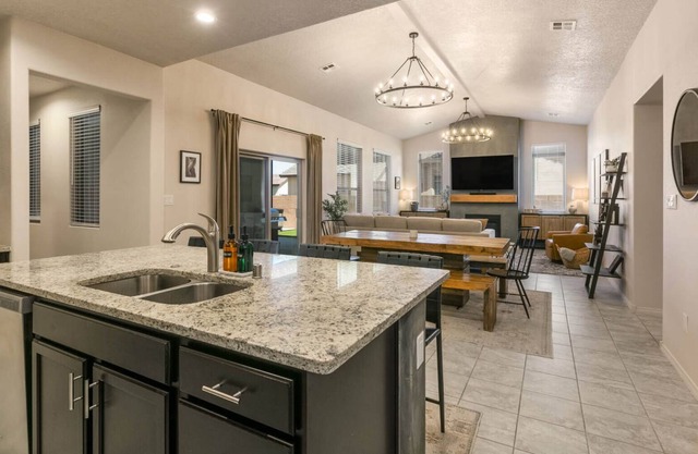 Mesa Del Sol Main House