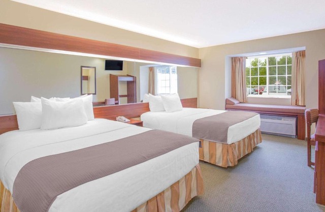 Microtel Inn and Suites Gassaway