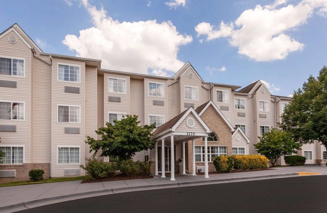 Microtel Inn & Suites by Wyndham Baltimore BWI Airport