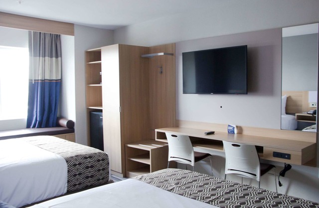 Microtel Inn & Suites by Wyndham Camp Lejeune/Jacksonville
