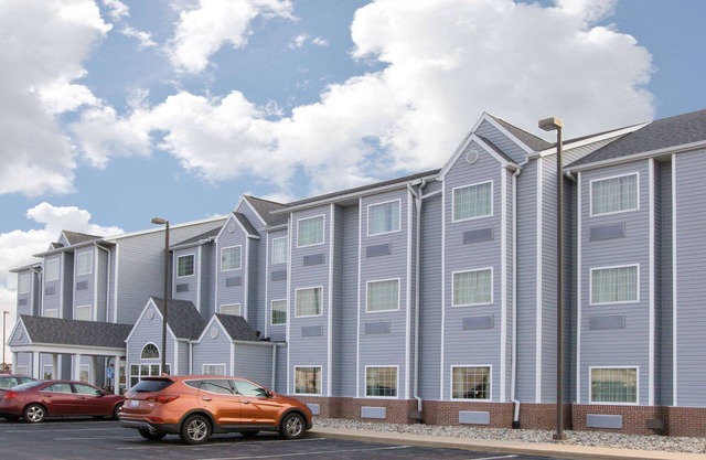 Microtel Inn & Suites by Wyndham Delphos