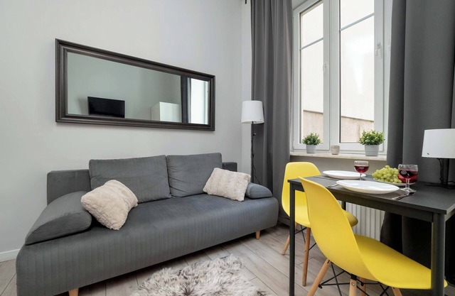 Mielczarskiego 16 | Studio in Łódź | Near Centre