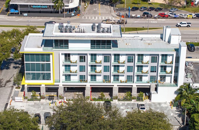 Milan Aventura Hotel