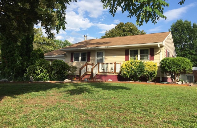 Minutes from Busch Gardens-Water Country-Colonial Williamsburg-William&Mary