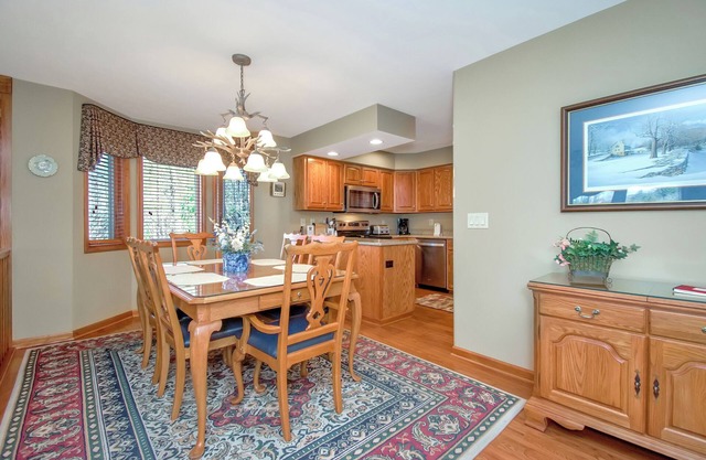 Mitchell 2 | Fireplace, Restaurant, Pool, Spa