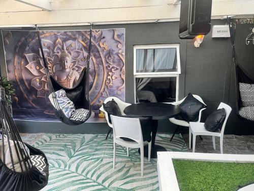 Mitchell's Guesthouse