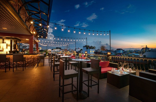 MK Premier Boutique Hotel