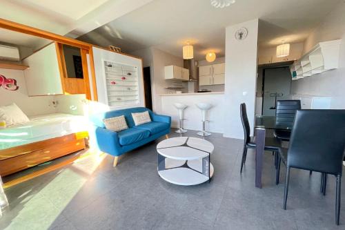 Moana Studio - downtown Papeete - WiFi AC Netflix parking - 3 people