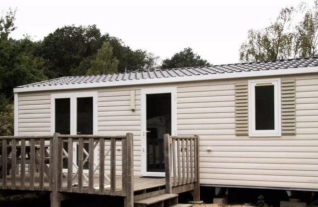 Mobilheim Comfort - 32m2 - 2 Schlafzimmer 4 Personen