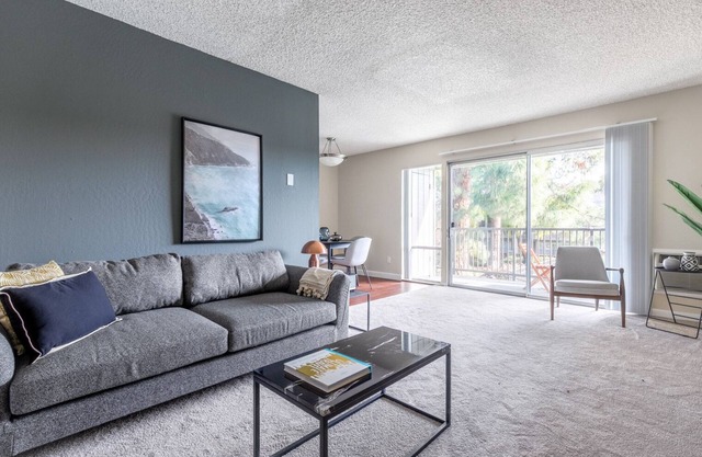 Mod Mountain View 1BR w/Pool, Gym, nr. Facebook & Apple by Blueground