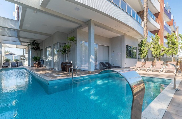 Modern 2B Apt 80m From Mariscal Iml0107