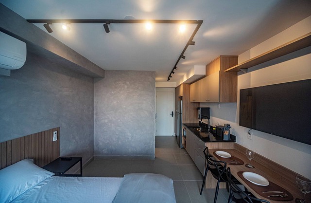 Modern and Sophisticated Studio - Santo Amaro | Near US Consulate and Metro