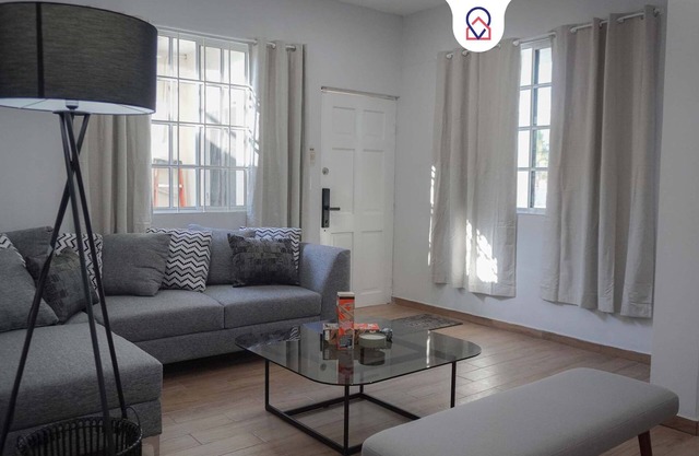 Modern Apartment with 2 Bedrooms Near sea