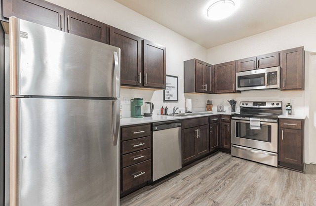 Modern Apartment With Upgraded Amenities Near CSU