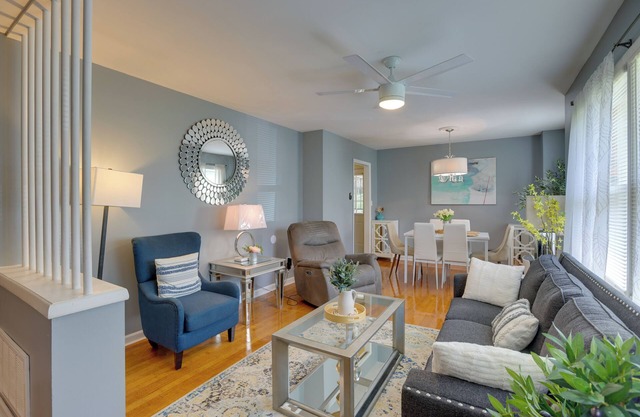 Modern Birmingham Escape w/Yard + Fire Pit!