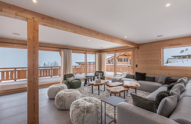 Modern chalet in Combloux with pool and wellness area