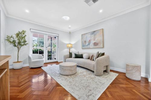 Modern Character Home in Mount Lawley Walk to Cafes Bars and Culture