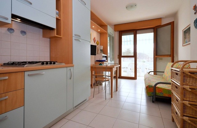 Modern glamour retreat by Beahost Rentals