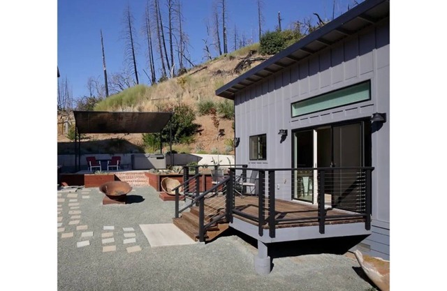 Modern Guest House in the Vineyard