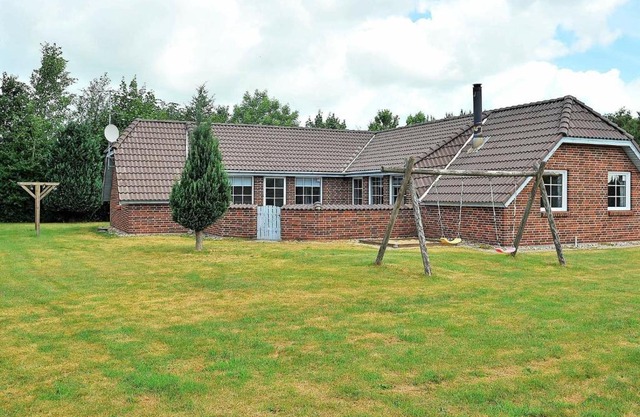 Modern Holiday Home in Jutland with Whirlpool